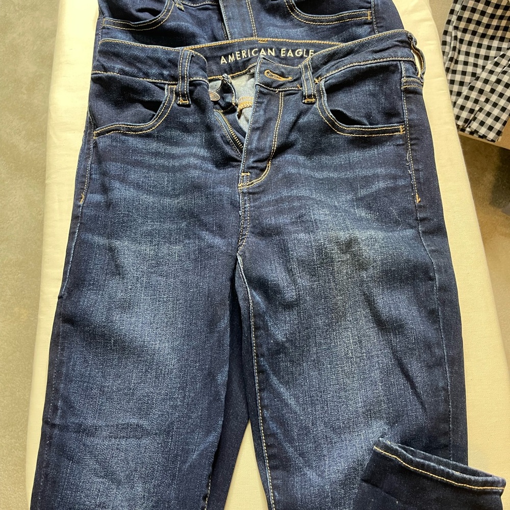 American Eagle Outfitters High Rise Blue Jeans